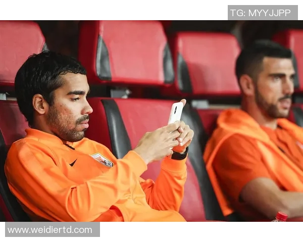 尤尼克斯与米兰巅峰对决谁能在这场较量中笑到最后