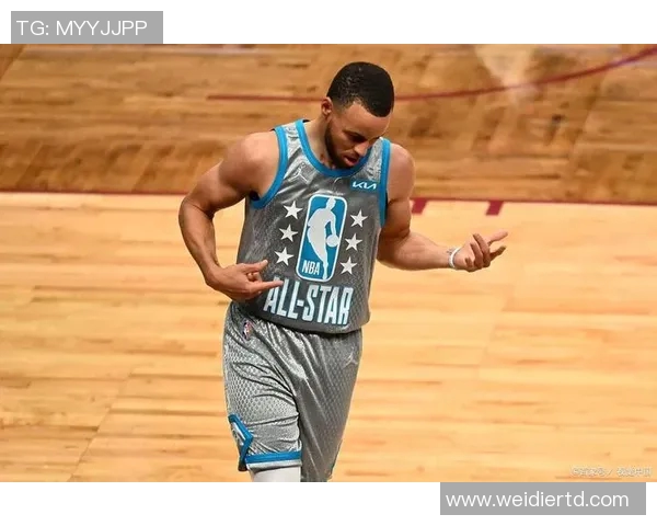 森林狼对阵爵士比赛中罗斯表现出色引发球迷热议