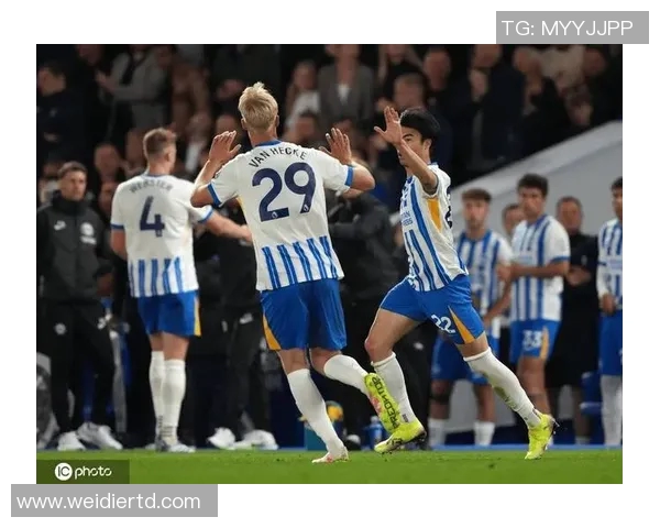 英超激战西布朗迎战布莱顿双方争夺关键三分精彩对决即将上演 英超激战西布朗迎战布莱顿双方争夺关键三分精彩对决即将上演