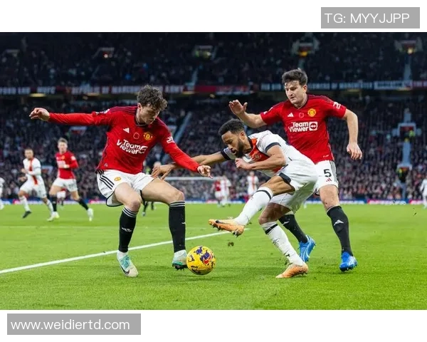 墨西哥美洲队与曼联的精彩对决揭示足球文化的碰撞与激情 墨西哥美洲队与曼联的精彩对决揭示足球文化的碰撞与激情