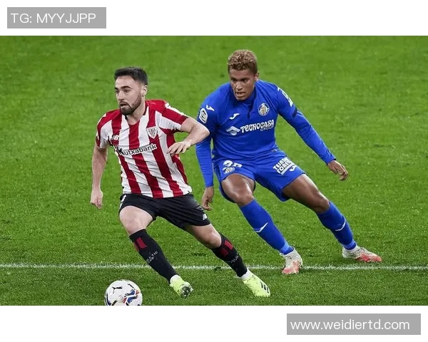 毕尔巴鄂竞技迎战巴特展现足球激情与战术智慧的较量 毕尔巴鄂竞技迎战巴特展现足球激情与战术智慧的较量