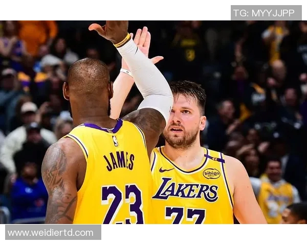 湖人与热火的巅峰对决NBA决赛激战正酣谁能夺冠成就辉煌历史 湖人与热火的巅峰对决NBA决赛激战正酣谁能夺冠成就辉煌历史